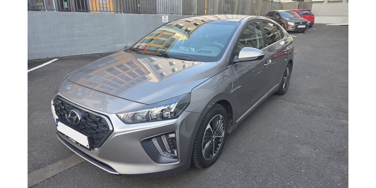 Hyundai IONIQ 78.000 km 16.000 &euro; Hürth-Fischenich 50354
