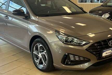 Hyundai i30 43.929 km 15.950 € Hennef 53773