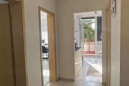 Wohnung zum Kaufen in Sankt Augustin Menden (Rheinland) 165.000 € 75 m² 3 zimmer