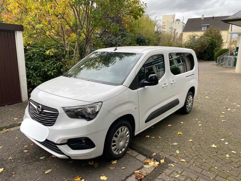 Opel Combo 97.551 km 17.995 € Langenfeld 40764