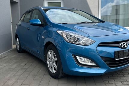 Hyundai i30 95.000 km 7.390 &euro; Troisdorf 53840