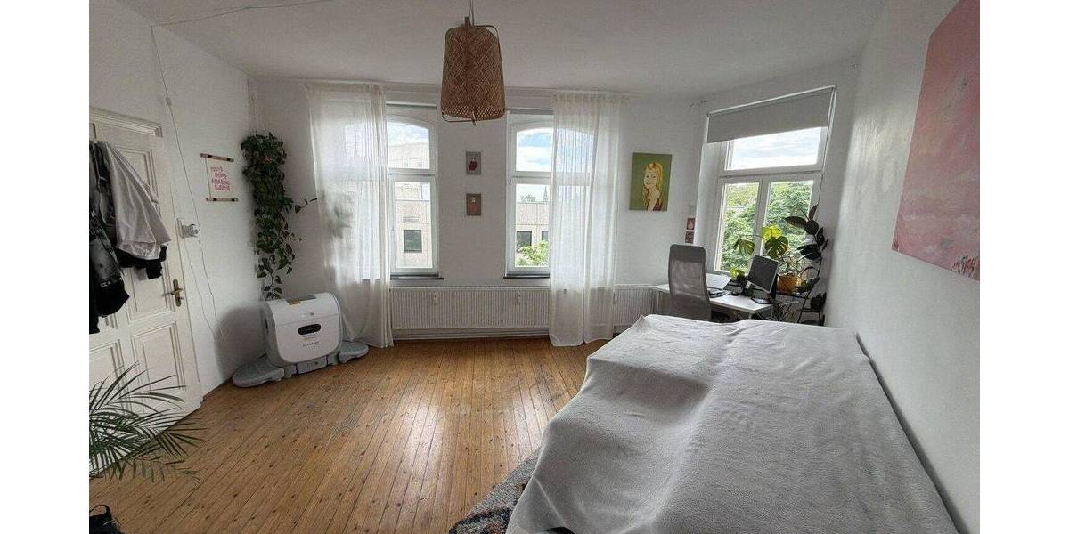 Etagenwohnung Köln Mülheim - 3 Zimmer, 77 m&sup2;, 1.250&euro; | Angebot:26787587