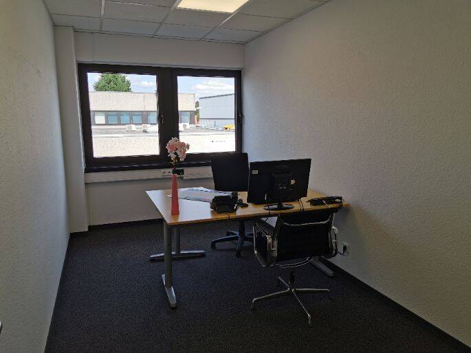 Gewerbeobjekt Langenfeld (Rheinland) Berghausen - 369&euro; | Angebot:26354175