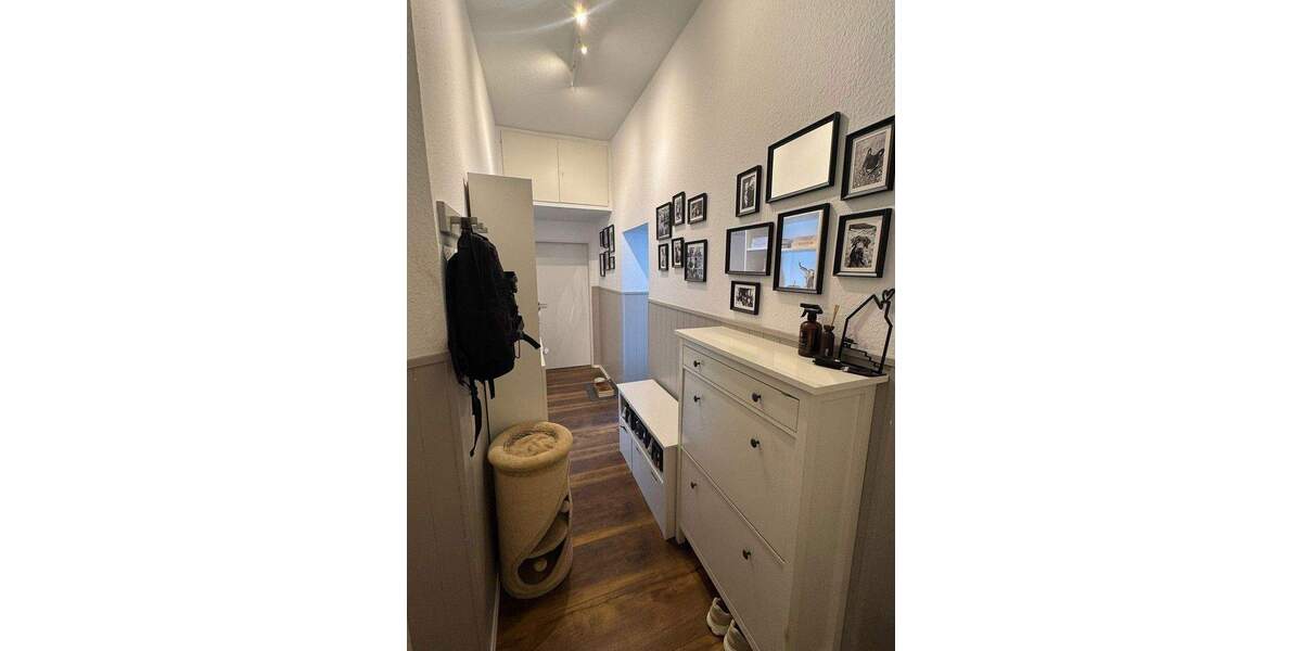 Etagenwohnung Hilden Kalstert - 3 Zimmer, 92 m&sup2;, 1.180&euro; | Angebot:25570396