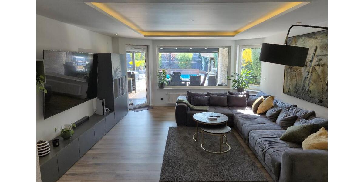 Einfamilienhaus Wesseling - 6 Zimmer, 204 m&sup2;, 850.000&euro; | Angebot:26183406