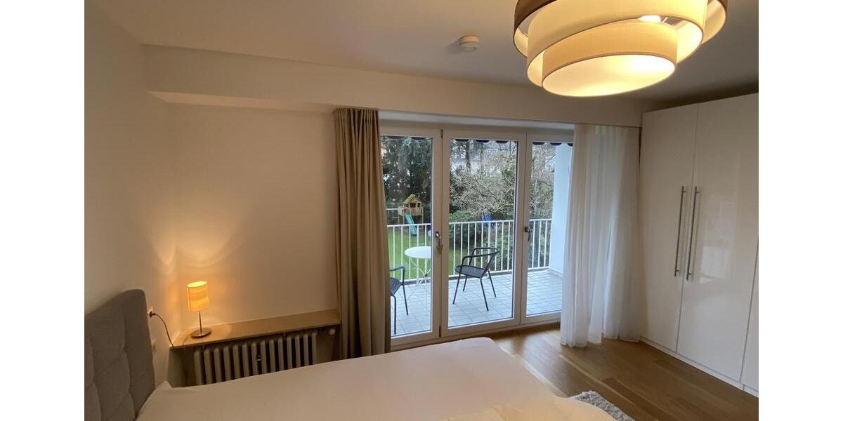 Etagenwohnung Köln Rodenkirchen - 2.5 Zimmer, 90 m&sup2;, 1.700&euro; | Angebot:26493788