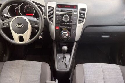 Kia Venga 150.000 km 4.999 &euro; Köln 51107