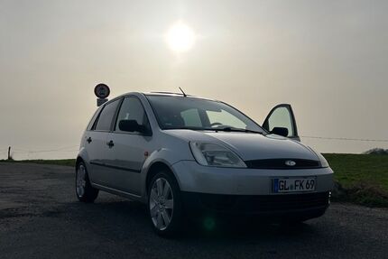Ford Fiesta 272.000 km 2.100 &euro; Rösrath 51503