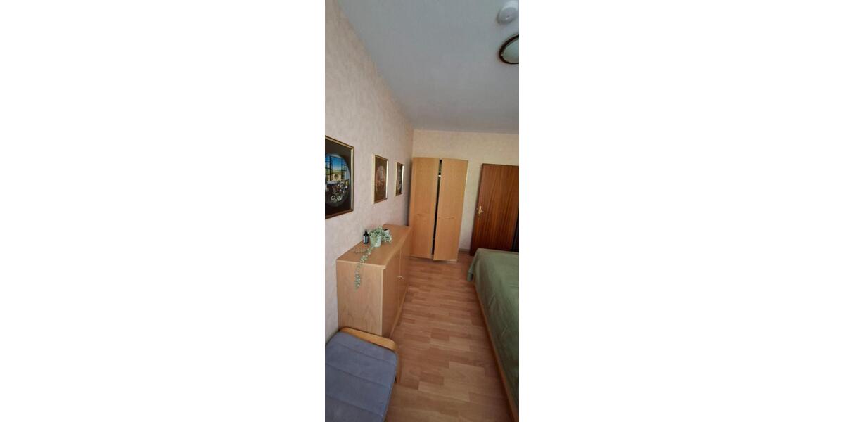 Hochparterre Solingen - 3 Zimmer, 102 m&sup2;, 244.000&euro; | Angebot:26765873