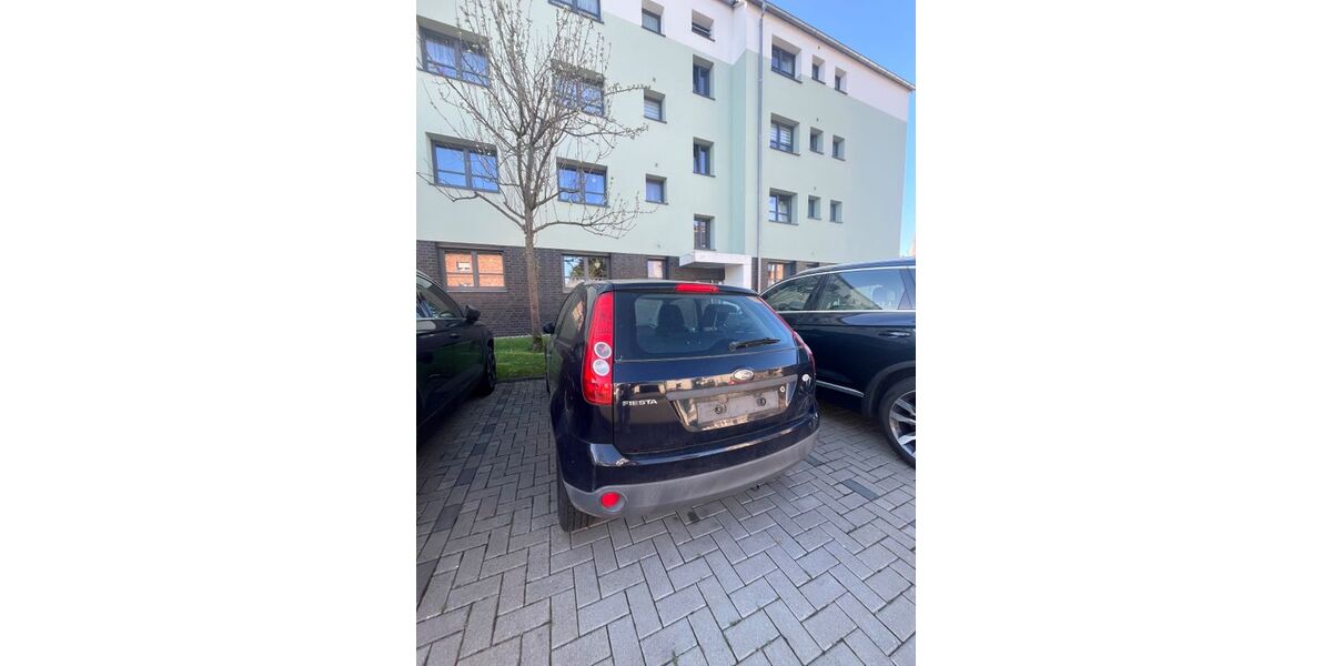 Ford Fiesta 187.900 km 1.200 &euro; Köln 51145