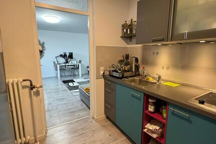 Moderne 1-Zimmer Wohnung mit Balkon im 5. OG in Köln-Weiden 1 zimmer