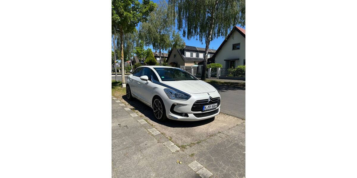 Citroen DS5 200.000 km 8.500 &euro; Köln 50739