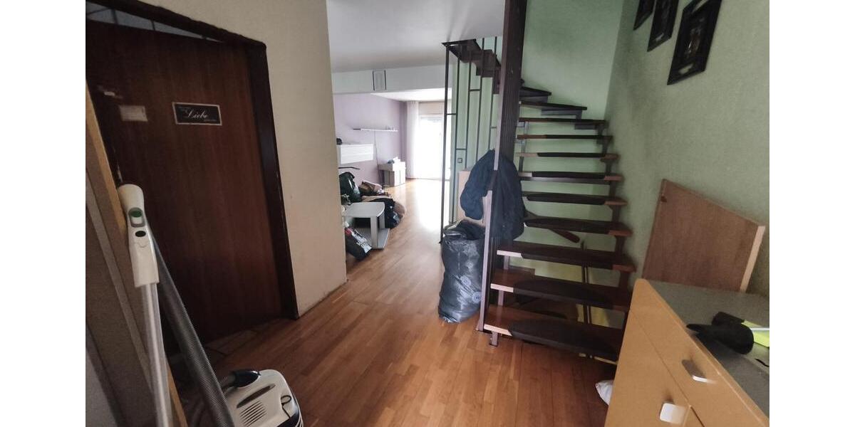 Reihenhaus Köln Porz - 6 Zimmer, 111 m&sup2;, 2.100&euro; | Angebot:26142944