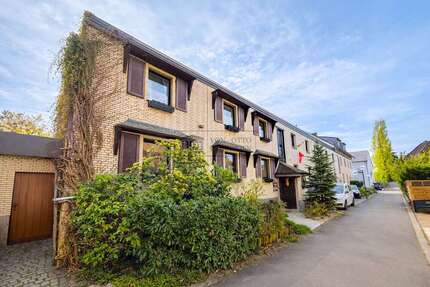 Haus Köln Heimersdorf - 10 Zimmer, 200 m&sup2;, 659.000&euro; | Angebot:27716703