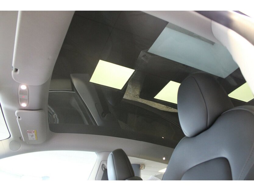 Tesla Model Y RWD 33.530 km 32.980 € Euskirchen 53881