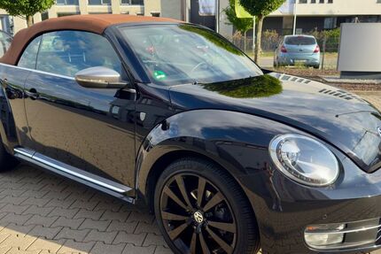 VW Beetle 98.813 km 15.900 &euro; Niederkassel 53859