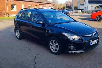 Hyundai i30 207.000 km 3.999 &euro; Dormagen 41541