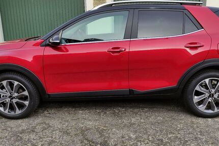 Kia Stonic 36.500 km 17.000 &euro; Köln 50735