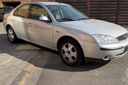 Ford Mondeo 132.000 km 1.950 &euro; Bedburg 50181