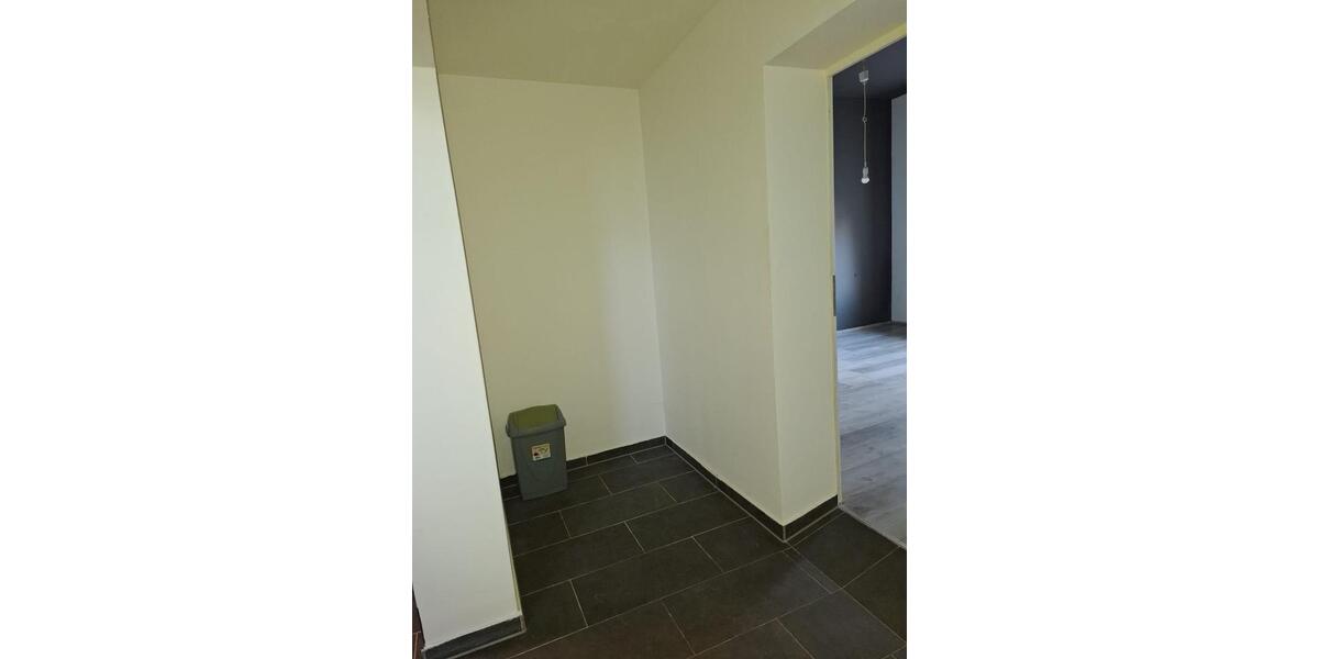 Erdgeschoßwohnung Bergisch Gladbach - 2 Zimmer, 75 m&sup2;, 1.100&euro; | Angebot:26330103