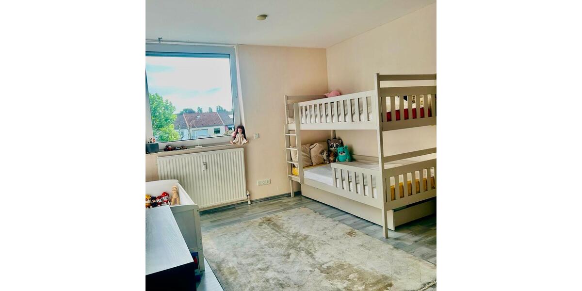 Etagenwohnung Köln Heimersdorf - 3 Zimmer, 82 m&sup2;, 349.000&euro; | Angebot:26875516