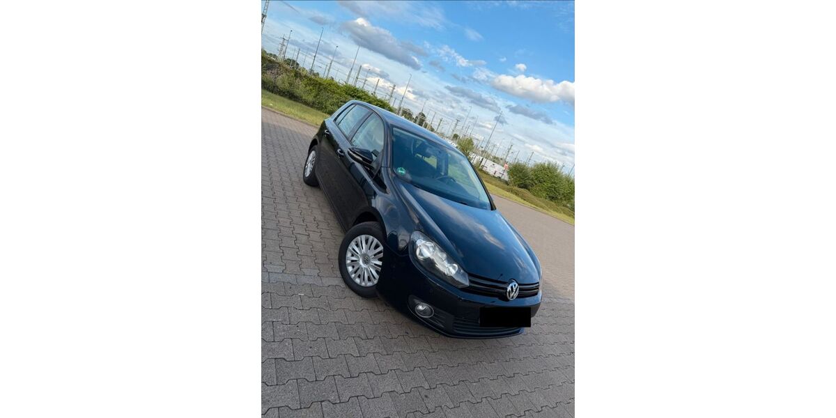 VW Golf 152.000 km 8.300 &euro; Köln 50337