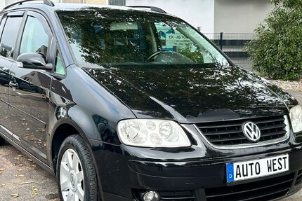 VW Touran 193.562 km 2.790 € Hilden 40721