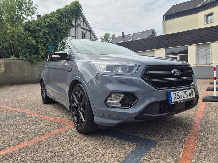 Ford Kuga 107.000 km 19.000 € Remscheid 42855