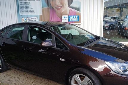 Opel Astra 57.700 km 11.877 € Wermelskirchen 42929