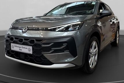 VW T-Roc 1.111 km 30.980 &euro; Köln-Raderberg 50968