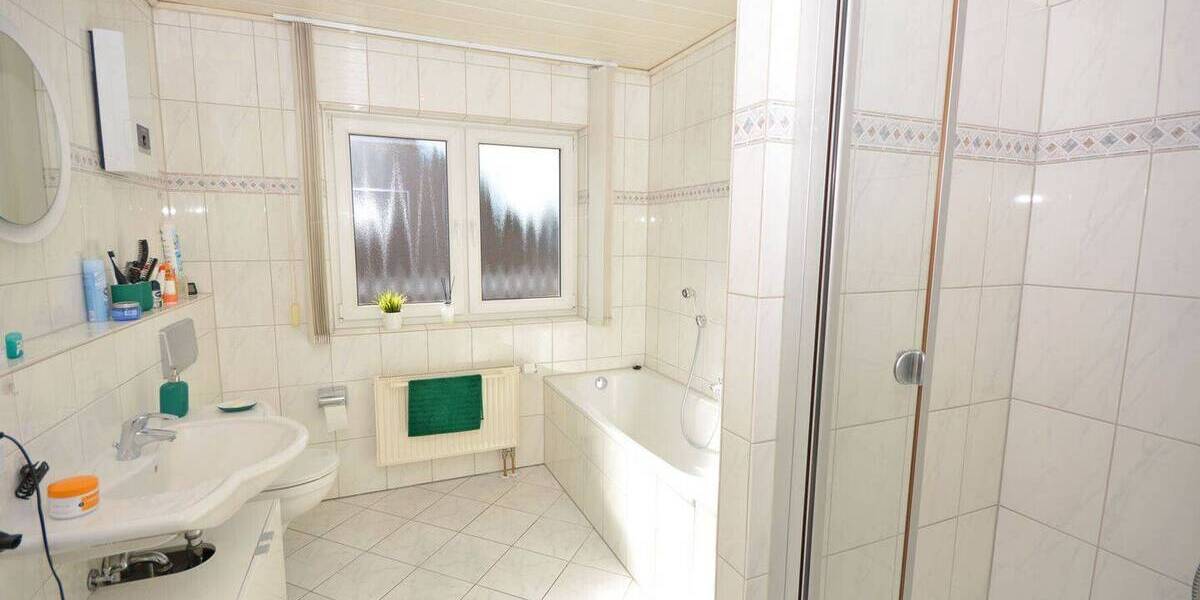 Etagenwohnung Niederkassel Rheidt - 3 Zimmer, 113 m&sup2;, 399.000&euro; | Angebot:26161918