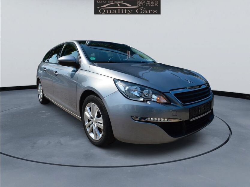 Peugeot 308 120.000 km 6.750 € Bergisch Gladbach 51469