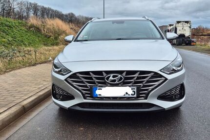 Hyundai i30 183.000 km 10.800 &euro; Bergheim 50129