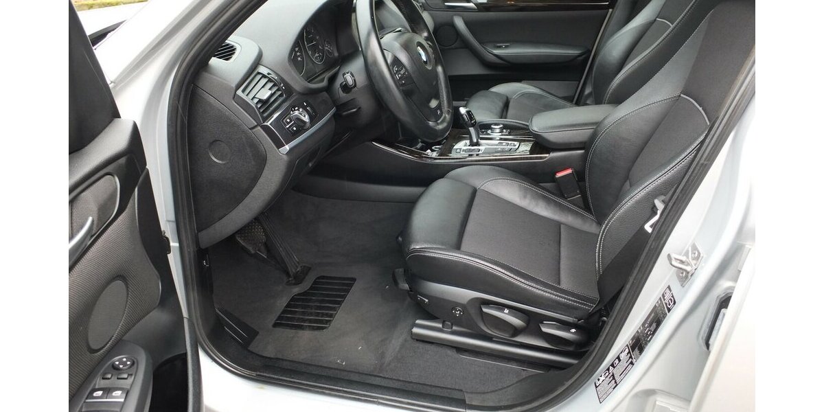 BMW X3 xDrive 20 d XENON NAVI TEILLEDER PDC STEPTRONIC 174.544 km 14.408 &euro; Köln 50858