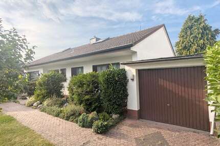 Haus zum Kaufen in Niederkassel 486.200 € 114 m²