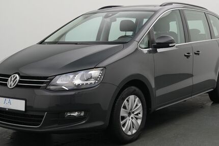 VW Sharan 118.430 km 25.890 &euro; Leverkusen 51373