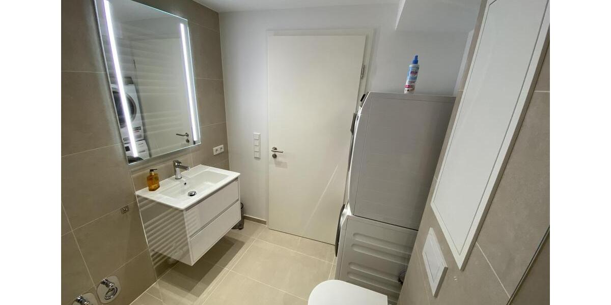 Etagenwohnung Köln Rodenkirchen - 3 Zimmer, 80 m&sup2;, 1.990&euro; | Angebot:26148787