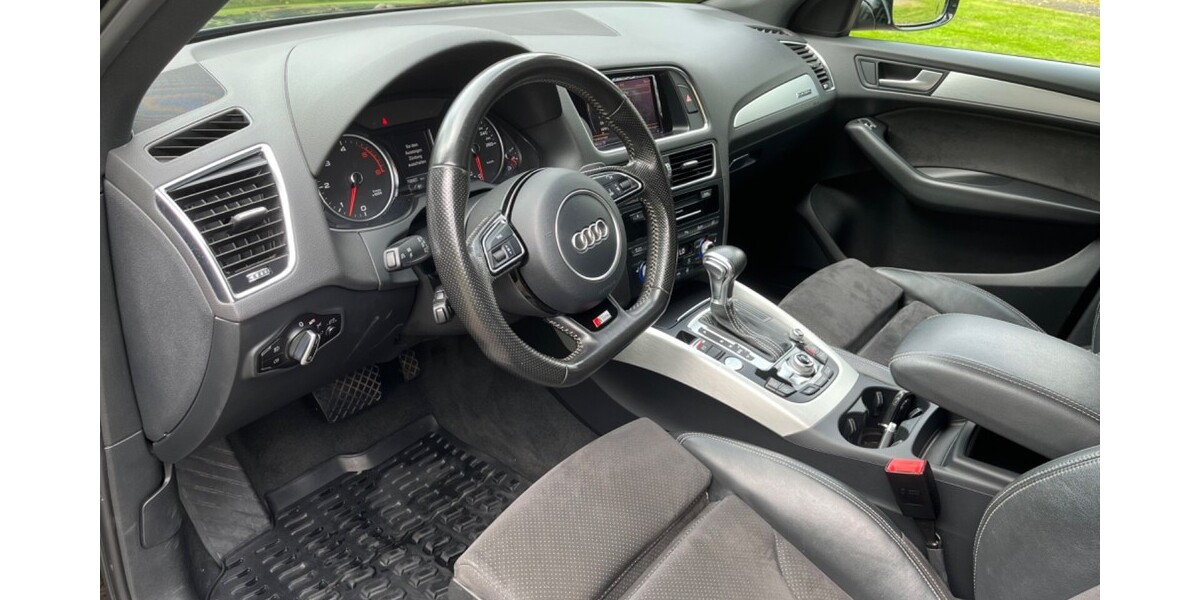 Audi Q5 158.000 km 23.000 € Bonn 53111