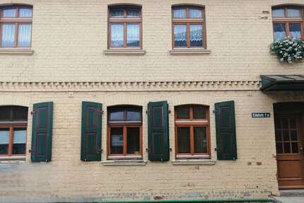 Haus zum Kaufen in Ausleben Ottleben 185.000 € 204 m²