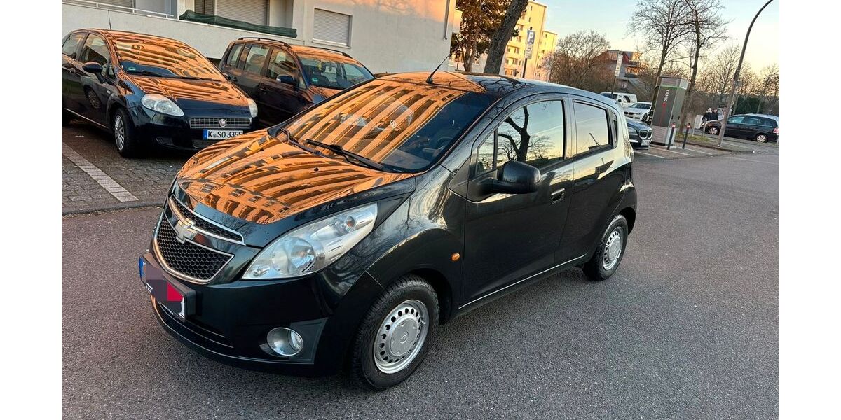 Chevrolet Spark 107.000 km 3.200 &euro; köln 50739