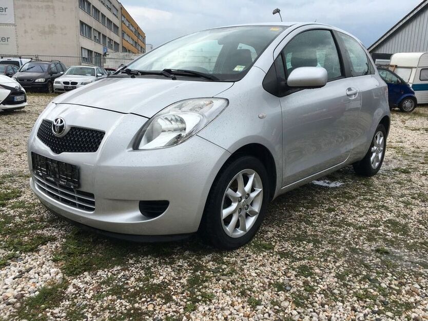 Yaris