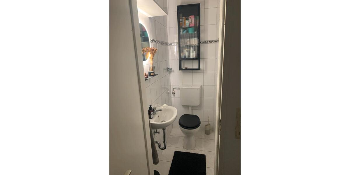 Etagenwohnung Köln Ehrenfeld - 2 Zimmer, 69 m&sup2;, 1.400&euro; | Angebot:26336417