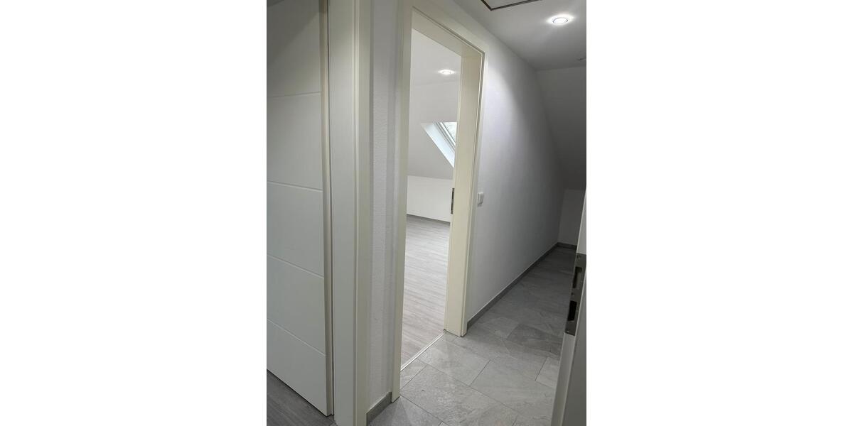 Dachgeschoßwohnung Köln Ehrenfeld - 1 Zimmer, 45 m&sup2;, 950&euro; | Angebot:23809532