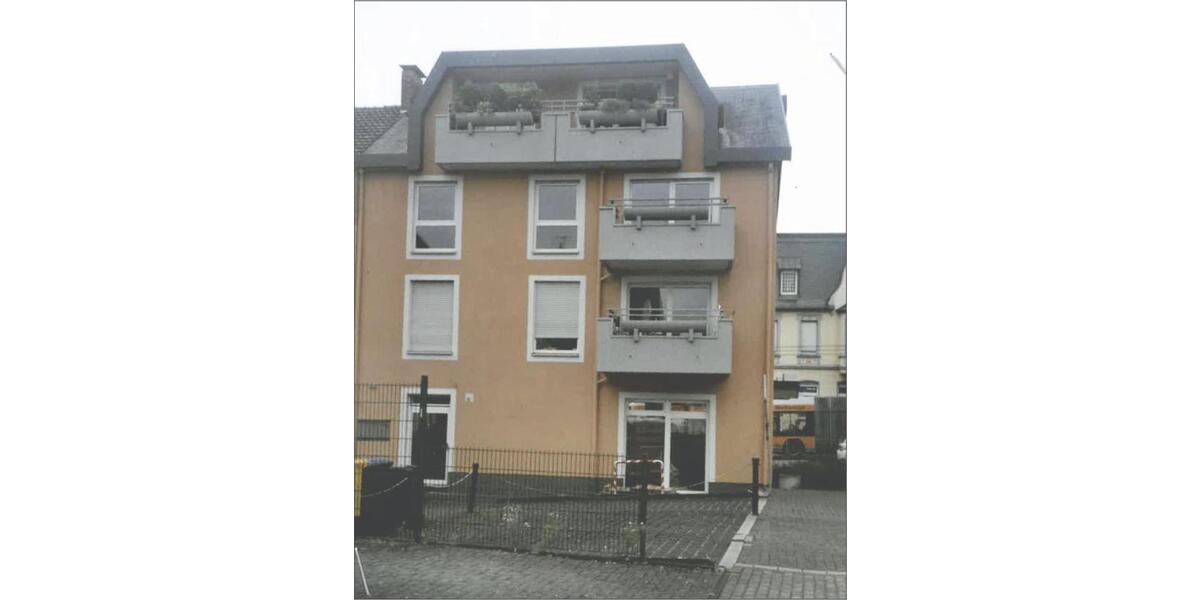 Etagenwohnung Solingen Central - 4 Zimmer, 86 m&sup2;, 749&euro; | Angebot:25328687