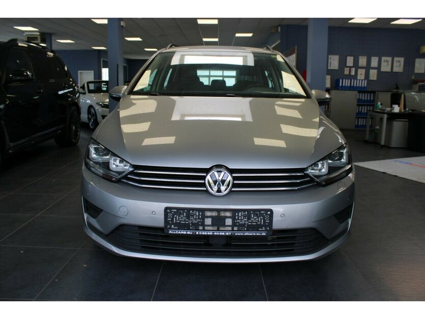 VW Golf Sportsvan 1.4 TSI Comfortline 64.395 km 13.980 € Euskirchen 53881
