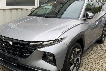 Hyundai TUCSON 81.100 km 25.800 € Hennef 53773