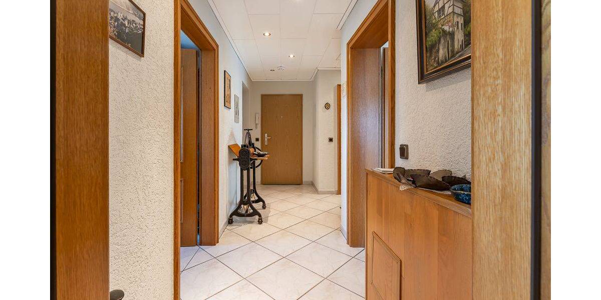 Etagenwohnung Kerpen Horrem - 3 Zimmer, 110 m&sup2;, 359.000&euro; | Angebot:23958786