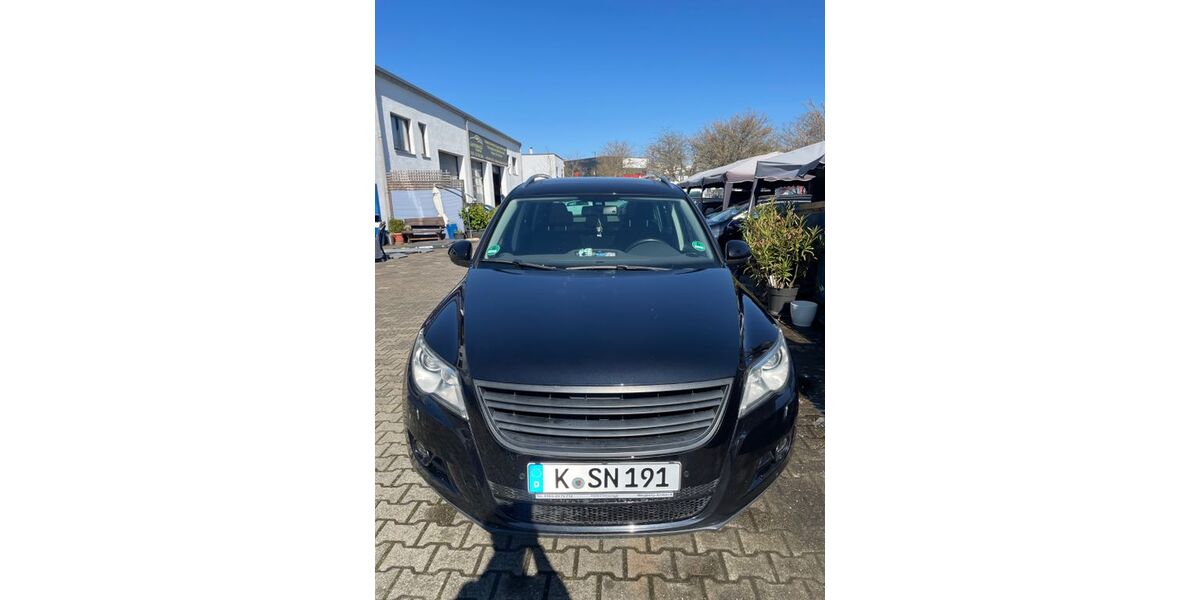 VW Tiguan 120.000 km 12.000 &euro; Köln 50767