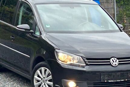 VW Touran 305.526 km 4.490 &euro; Overath bei Köln 51491