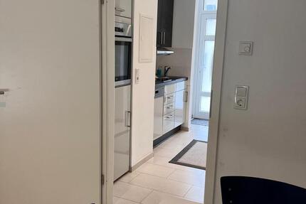 Charmantes 2-Zimmer Apartment in Bonn-Auerberger Mitte zimmer